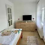 Nyugalom Szigete Apartmán Harkány