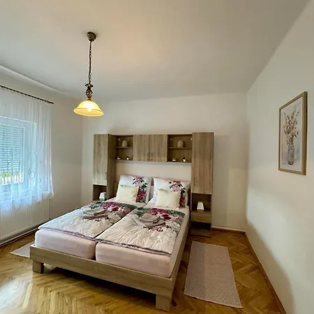Nyugalom Szigete Apartamento *