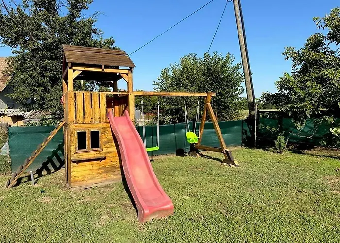 Nyugalom Szigete Харканы