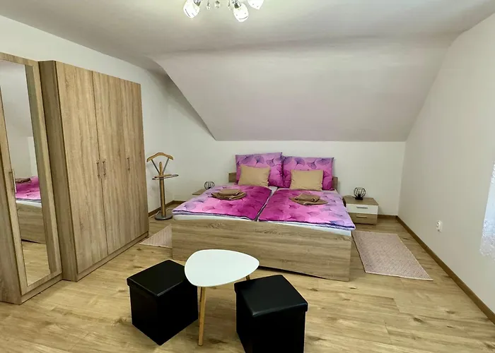 Nyugalom Szigete * Харканы