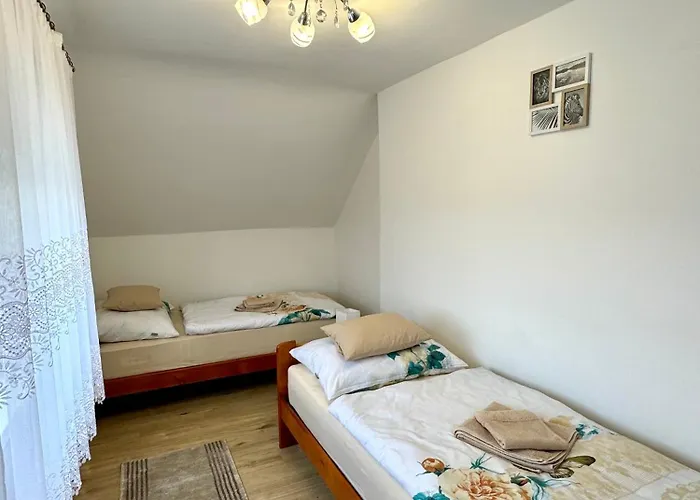 Nyugalom Szigete ハルカーニャ