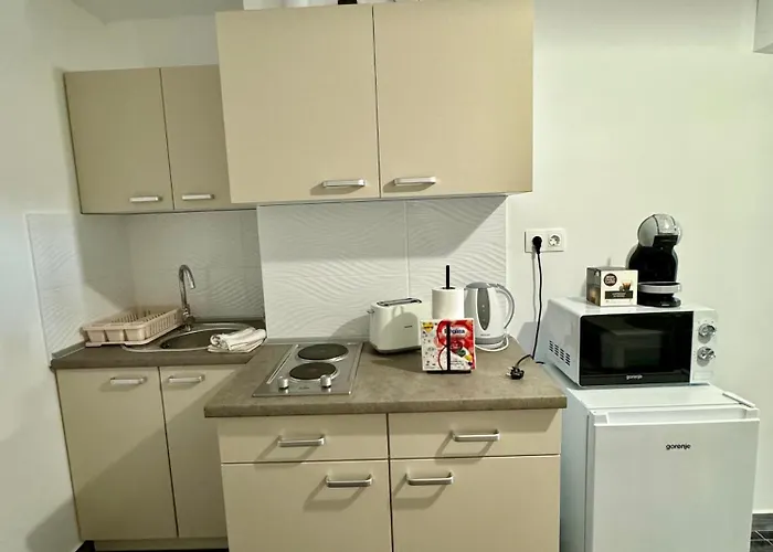 Nyugalom Szigete * Харканы