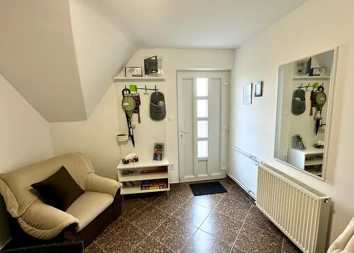 Nyugalom Szigete * Харканы